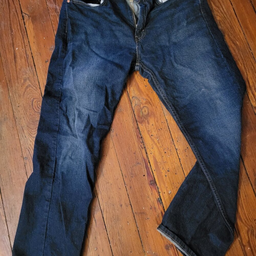 Levi's 505 dark wash straight leg size 34 x 30